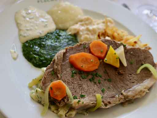 Impression der Food Tour des Genussmarathons während der kulinarischen Stadtführung 4