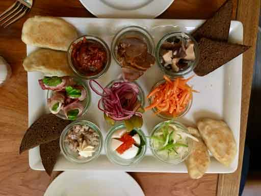 Impression der Food Tour des Genussmarathons während der kulinarischen Stadtführung 4